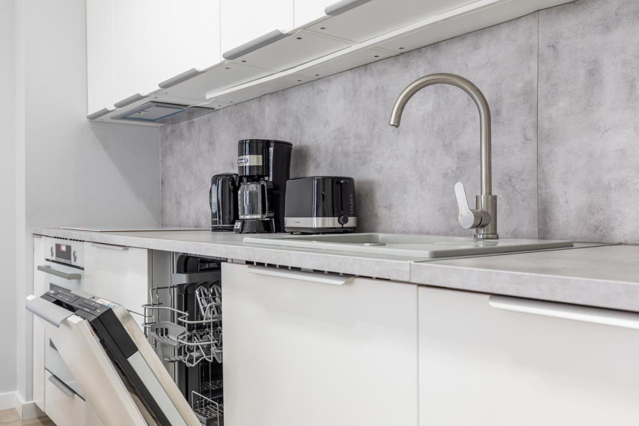 Apartamenty Wczasowa By Noclegi Renters ミエンジボジェ エクステリア 写真